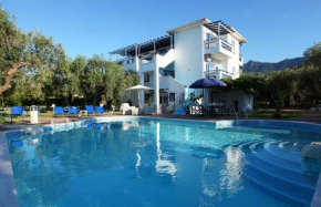 Studios Kouros